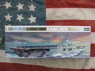 Hasegawa 44113  USS HANCOCK